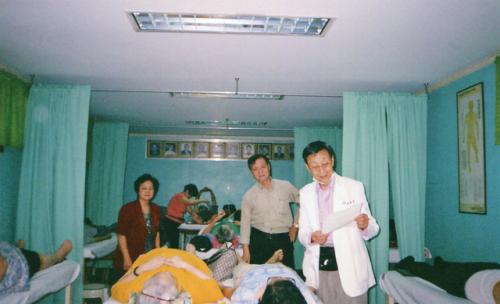 應邀赴菲律賓針灸義診 03