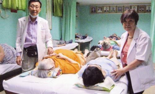 應邀赴菲律賓針灸義診 04