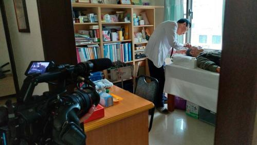 針灸教學及臨床接受媒體專訪 20190115 10